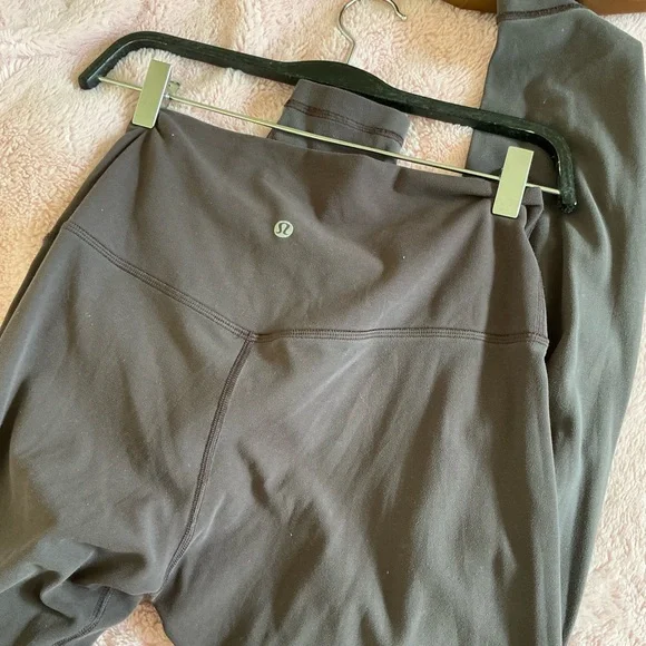 Lululemon brown align Leggings size 10 - Picture 2 of 5